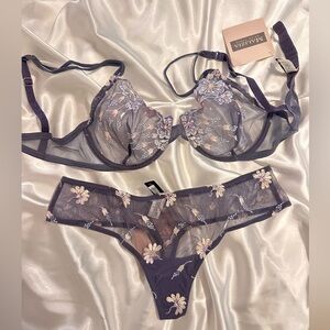 New La Perla Vintage Gray/Purple Floral Embroidered Bra Set